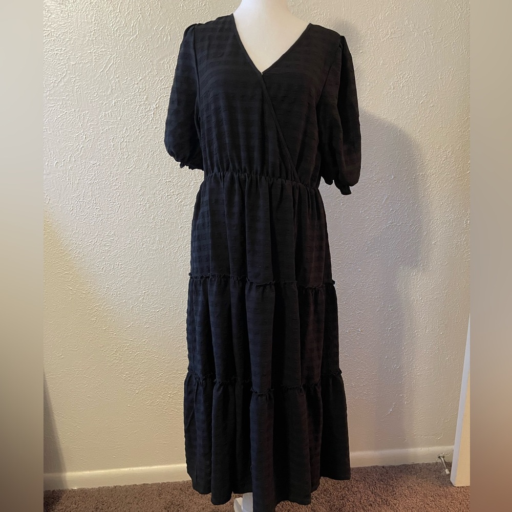 Ophelia Roe Elegant Black Women's Dress
